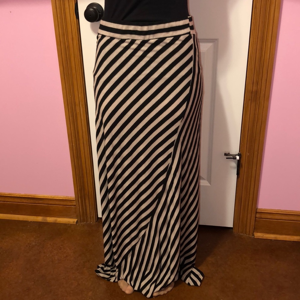 A maxi skirt from Cato
